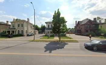 Elkin Natural Health Centre