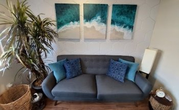 Heartsbloom | Psychotherapy & Holistic Wellness