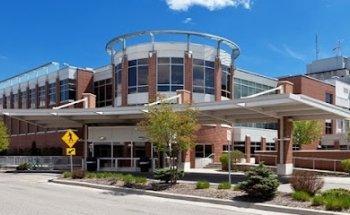 Sanford Broadway Clinic door28