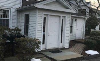 Dr. Jonathan E. Goodman, ND