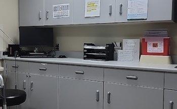 The Medical Center at Franklin Emergency Room Entrance