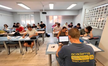 Academia iEspol | Oposiciones Policía Local y Policía Nacional