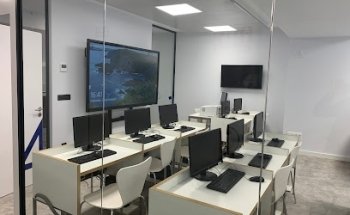 ADAMS Formación A Coruña | Academia de Oposiciones, Cursos y Libros