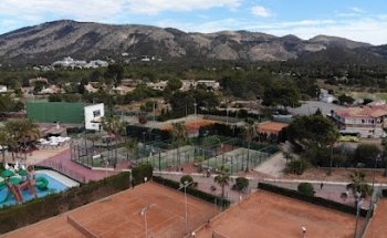 Club De Tenis Ch2 La Marina | Tennis & Padel