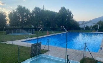 Piscina municipal de Gargantilla del Lozoya y Pinilla de Buitrago