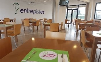 ENTREPISTES Restaurant i pàdel
