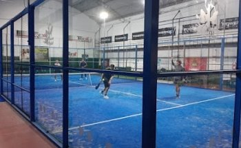 Indoor Padel Alquiler de Canchas