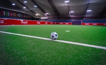 BALLKONTAKT - Fußball- & Padel-Halle