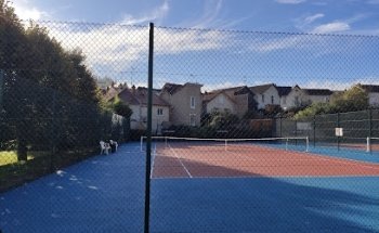 RED STAR PADEL TENNIS CLUB