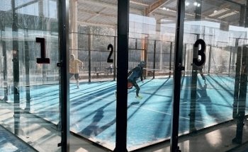 Le Hangar Sport and Co