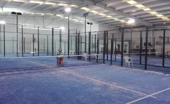 Shark Club Padel Baeza