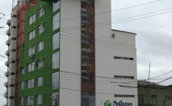 Centro Médico Angamos
