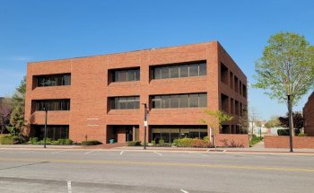 Laura McKaig Physical Therapy LLC