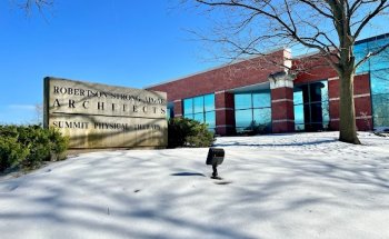 Summit Physical Therapy LLC