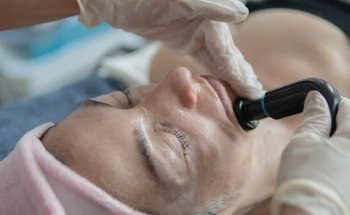 DONA by Noemí Herrera