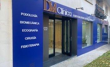 DM Clinica del Pie y Tobillo