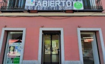 Clinica Dental CES Vallecas