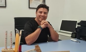 Alexander .G osteopatía y técnicas milenarias chinas