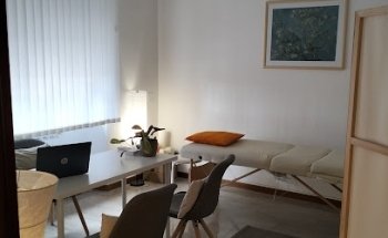 Dott.ssa Valeria Mattia - Osteopata - Fisioterapista -Fiori di Bach