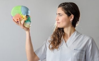 Dott.ssa Eleonora Pellegrino - PuraEnergia - Fisioterapia, Osteopatia, Chinesiologia