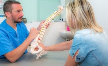 Dott. Denis Azzi Fisioterapista OMT Osteopata