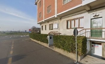 Dental Med - Centro Medico - Studio Dentistico - Fisioterapia - Nutrizionista