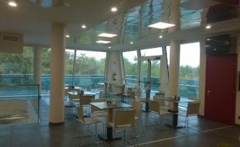 Magenta Poliambulatorio