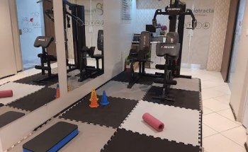 FISIOTRACTA - FISIOTERAPIA E PILATES
