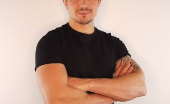 Osteopata Elia Banfi - Body Evolution