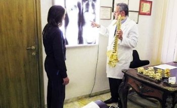 Dr. Florian Brunstein