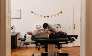 CHIRO ZIMMER - Wilmersdorf