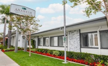 Anaheim Healthcare Center