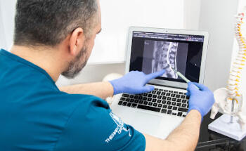 DR. ARAYA CENTRO MEDICO QUIROPRACTICO Y KINESIOLOGICO QUIROPRACTICOS EN CALI.