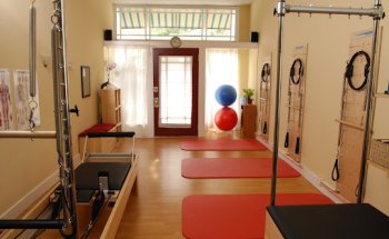 Loo Movement: Intuitive Physical Therapy