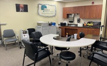 Select Physical Therapy - New Tampa