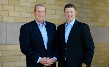 Shelbourne Knee Center