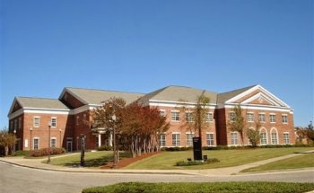 Auburn University Medical Clinic