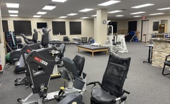 Select Physical Therapy - Baytown