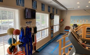 FYZICAL Therapy & Balance Centers - Southington