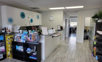 FYZICAL Therapy & Balance Centers - Lake Forest