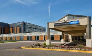 Park Nicollet Clinic and Specialty Center Burnsville 14050 Building