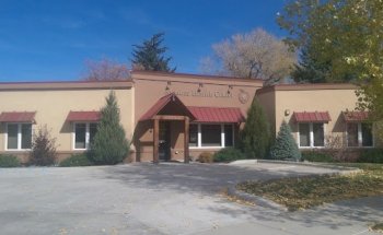 Avenues Health Center