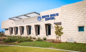 United Health Centers - Clovis Herndon Ave.