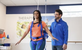 FYZICAL Therapy & Balance Centers - Woodlands North