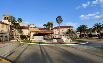 Halifax Health Medical Center