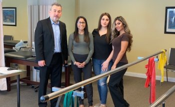 Pro Health Medical Group: Physical Therapy: Chiropractor: Rehabilitation