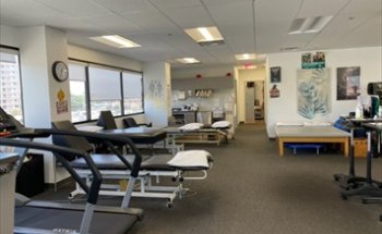Select Physical Therapy - Huntington Beach