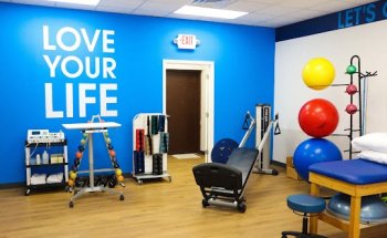 FYZICAL Therapy & Balance Centers - Schaumburg