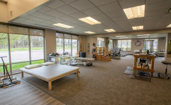 PEAK Sport & Spine Physical Therapy