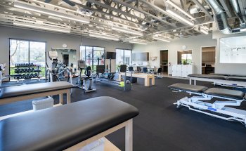 California Rehabilitation and Sports Therapy - Laguna Niguel